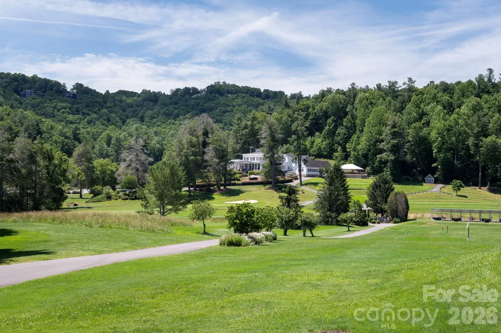 168 Overlook Drive Flat Rock NC 28731