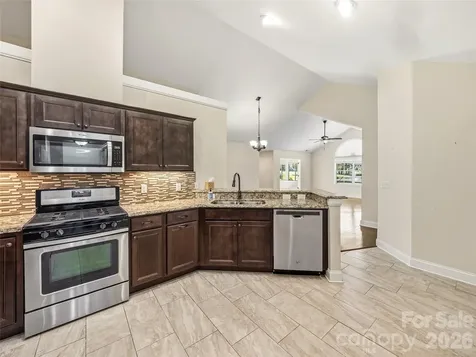 426 Summerfield Place Flat Rock NC 28731