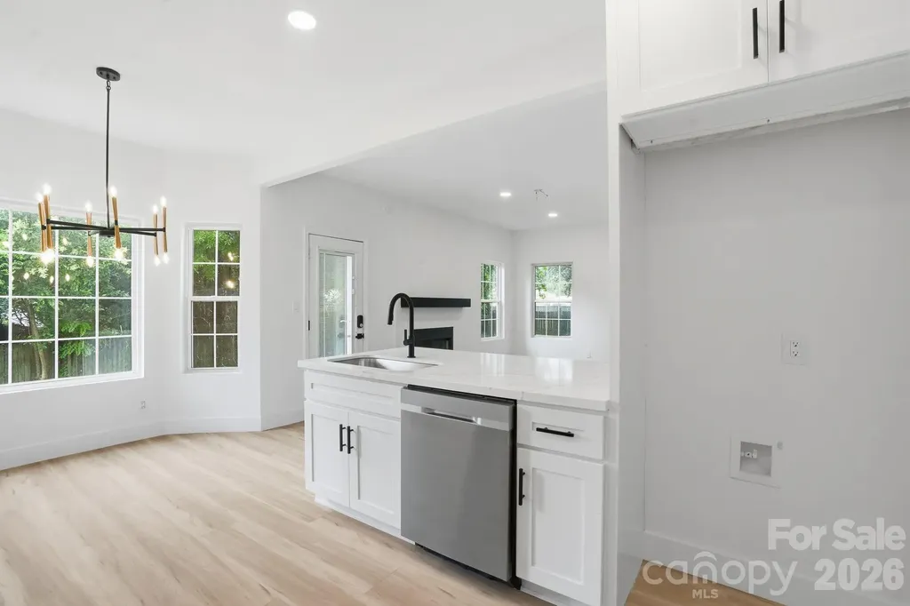 5846 Hanna Court Charlotte NC 28212