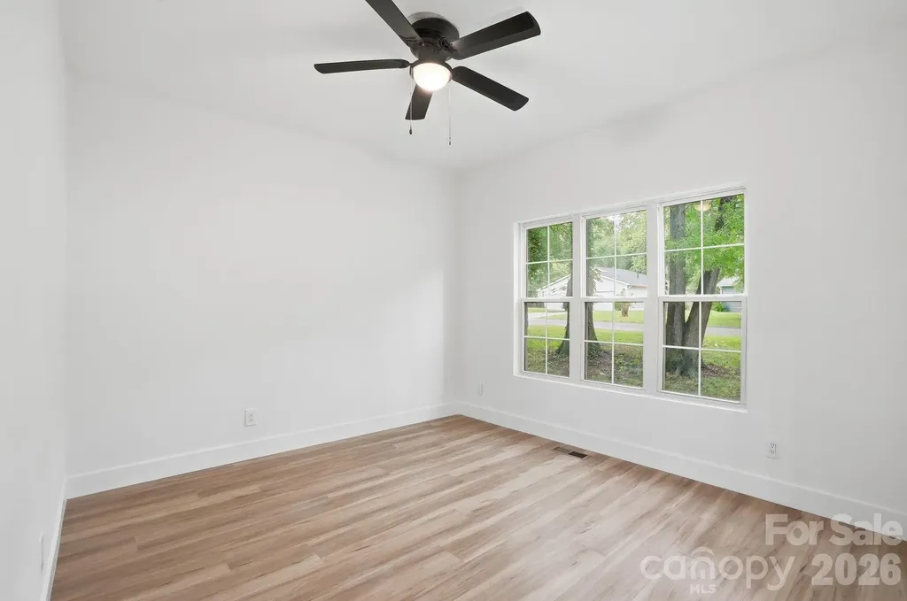 5846 Hanna Court Charlotte NC 28212