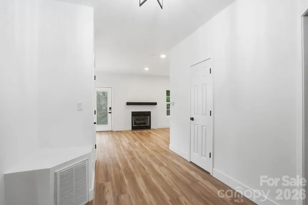 5846 Hanna Court Charlotte NC 28212