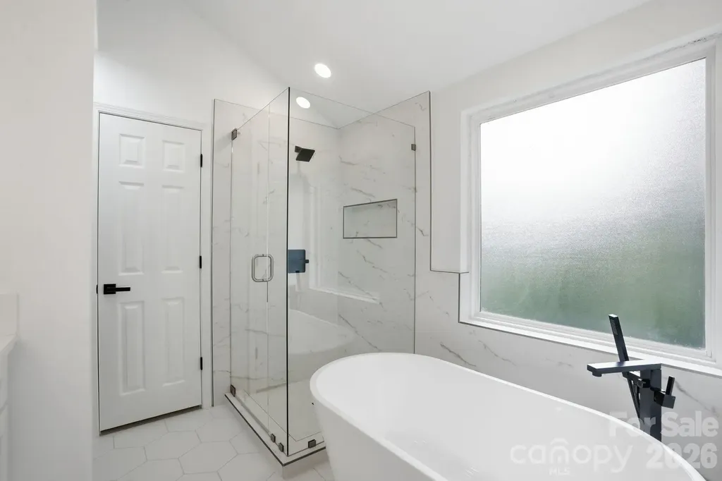 5846 Hanna Court Charlotte NC 28212