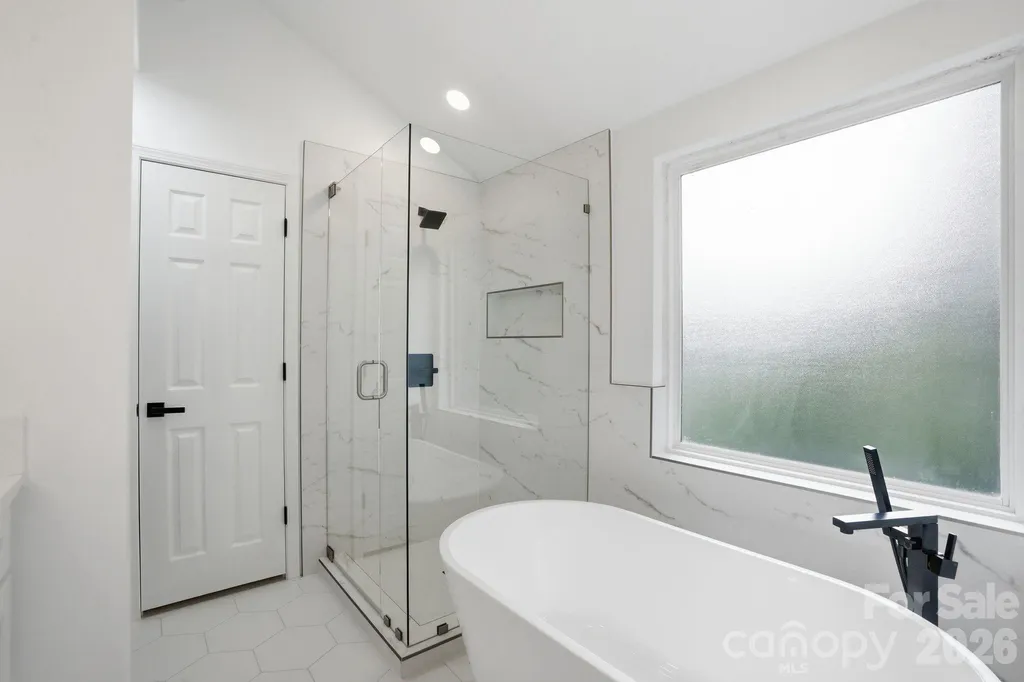 5846 Hanna Court Charlotte NC 28212