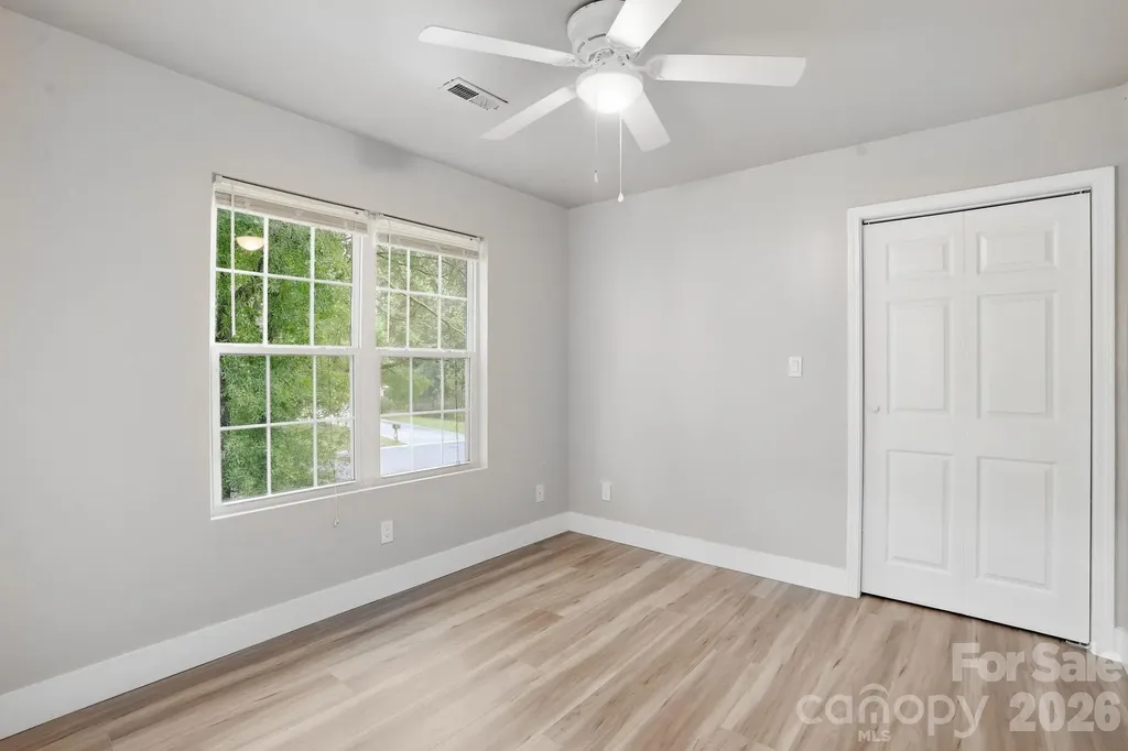 5846 Hanna Court Charlotte NC 28212
