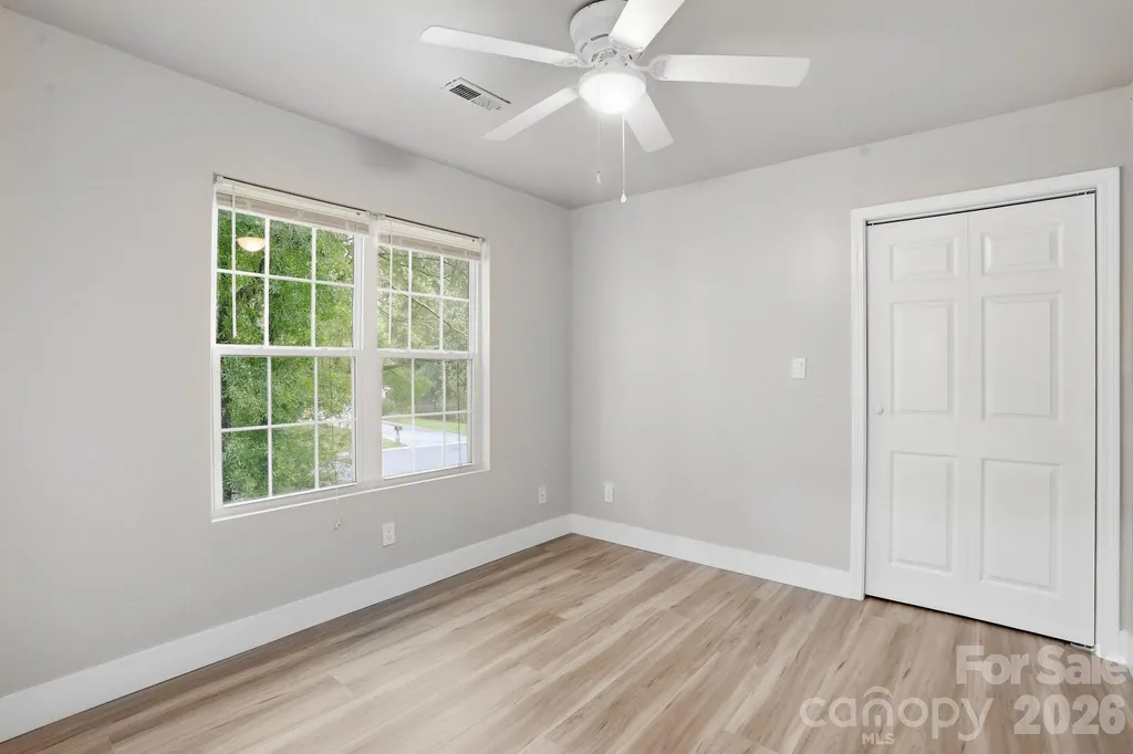 5846 Hanna Court Charlotte NC 28212