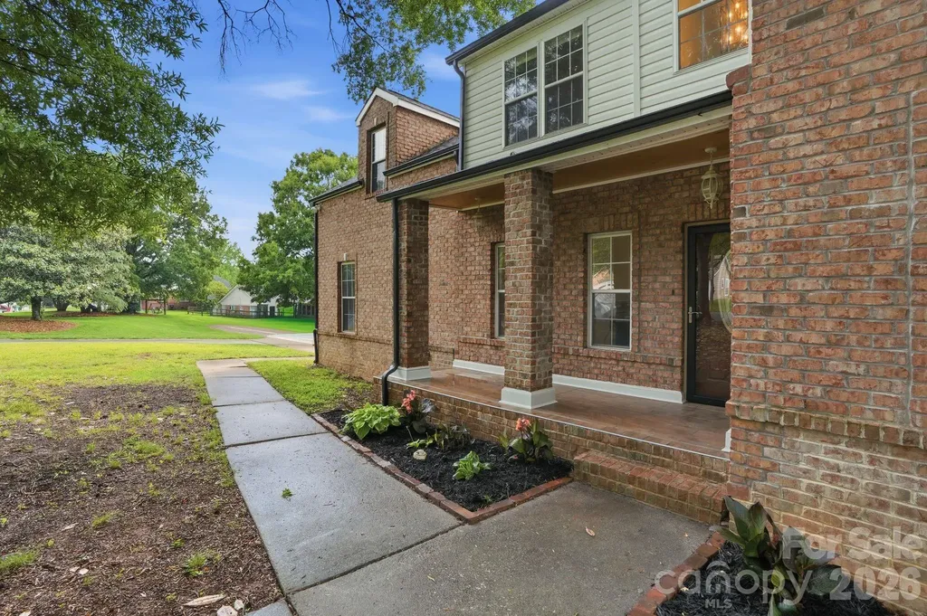 5846 Hanna Court Charlotte NC 28212