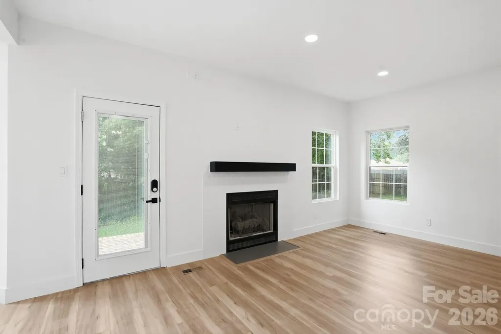 5846 Hanna Court Charlotte NC 28212