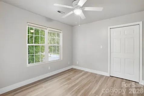 5846 Hanna Court Charlotte NC 28212