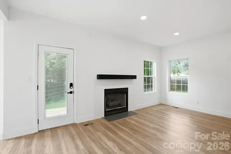 5846 Hanna Court Charlotte NC 28212