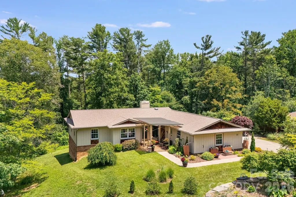 43 Chadwick Wade Drive Asheville NC 28804