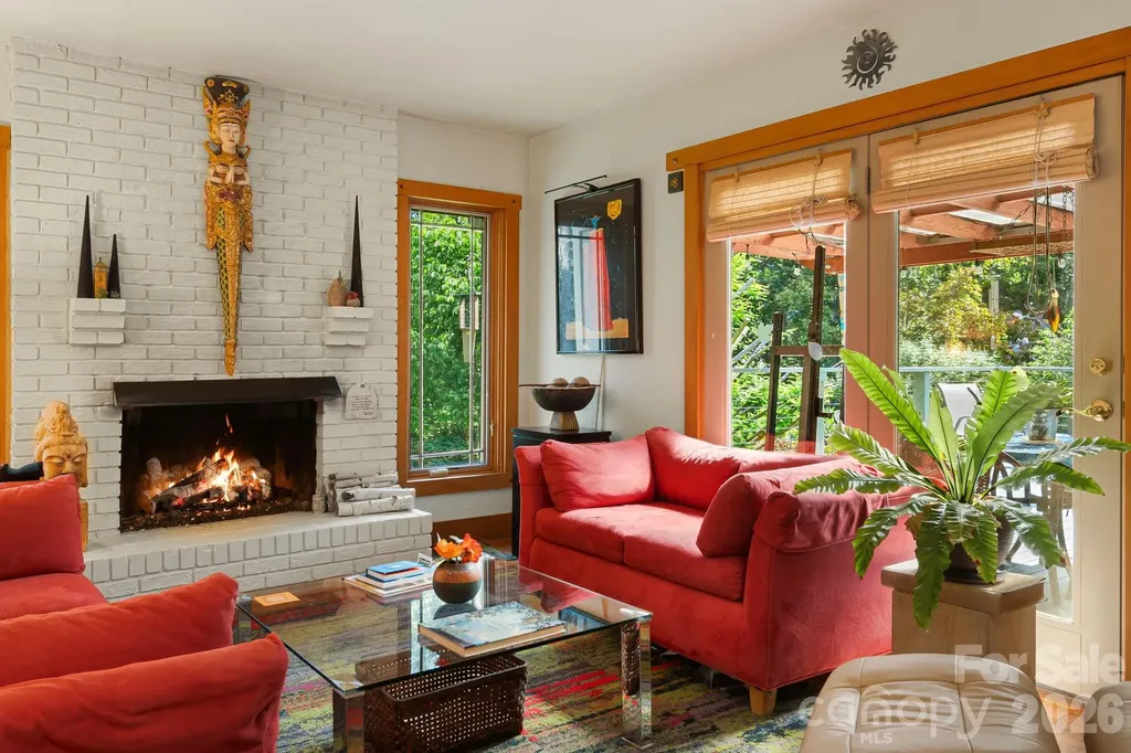 43 Chadwick Wade Drive Asheville NC 28804