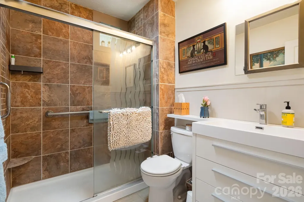 43 Chadwick Wade Drive Asheville NC 28804