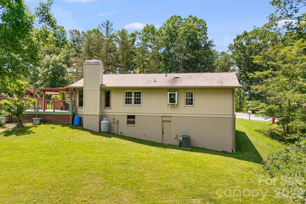 43 Chadwick Wade Drive Asheville NC 28804
