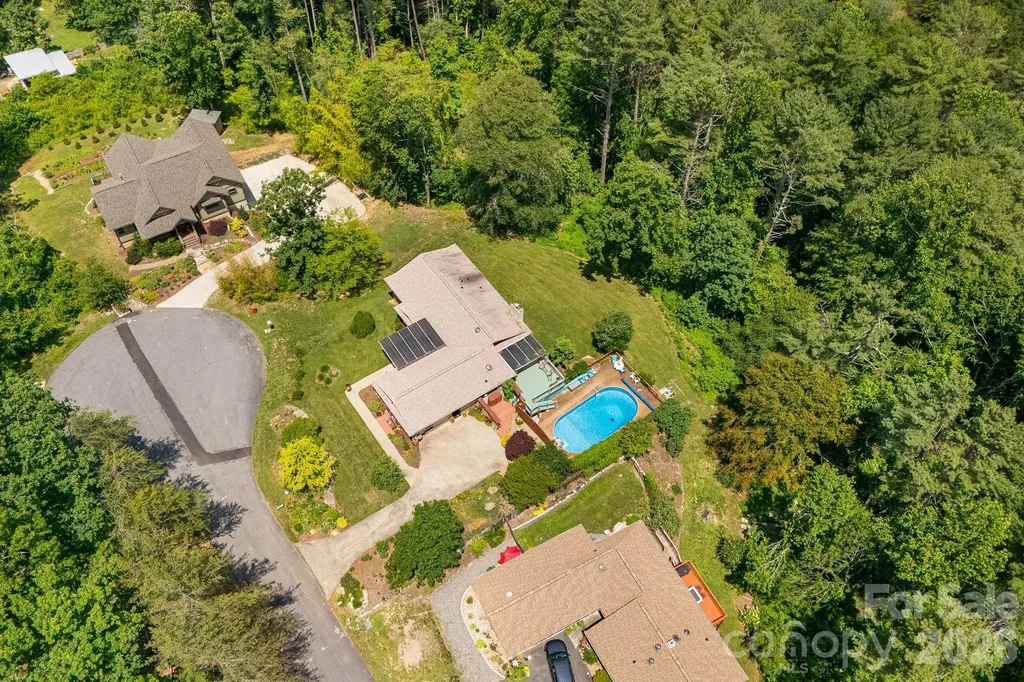43 Chadwick Wade Drive Asheville NC 28804