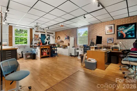 43 Chadwick Wade Drive Asheville NC 28804