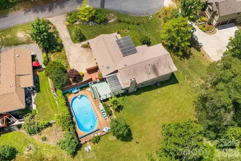 43 Chadwick Wade Drive Asheville NC 28804