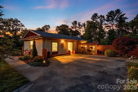 43 Chadwick Wade Drive Asheville NC 28804