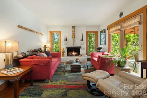 43 Chadwick Wade Drive Asheville NC 28804