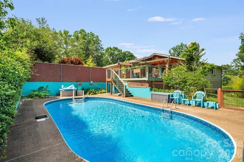 43 Chadwick Wade Drive Asheville NC 28804