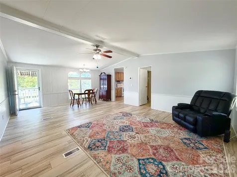438 Hall Spencer Road Catawba SC 29704