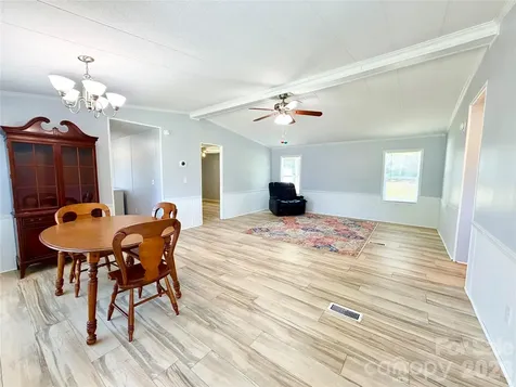 438 Hall Spencer Road Catawba SC 29704