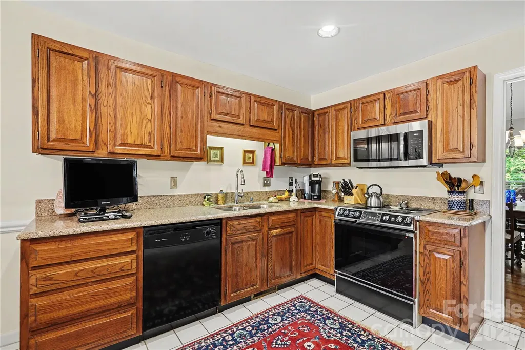5112 Tedorill Lane Charlotte NC 28226