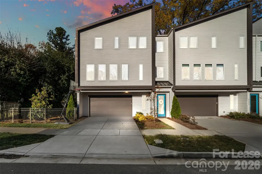 1549 Pinecrest Avenue Charlotte NC 28205