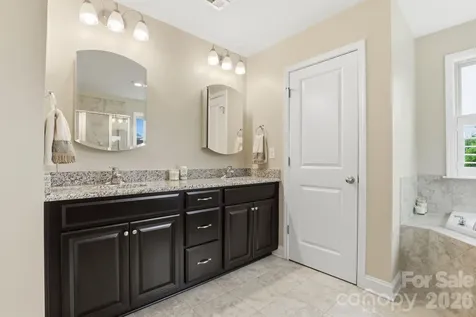 130 Eagles Landing Drive Mooresville NC 28117