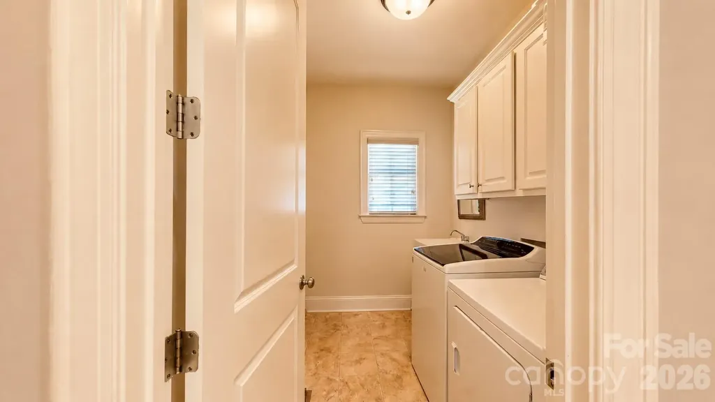 7010 Stanbury Drive Matthews NC 28104