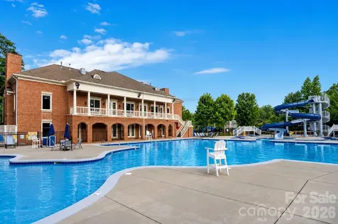 7010 Stanbury Drive Matthews NC 28104
