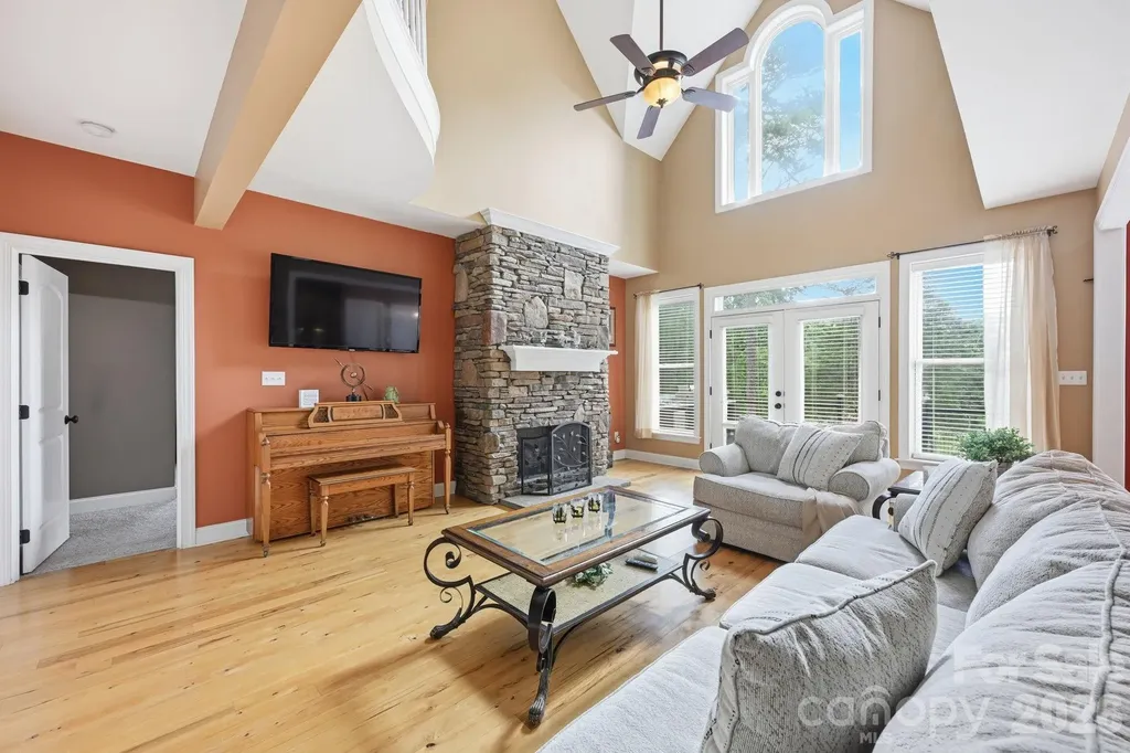 132 Monarch Lane Mooresville NC 28115