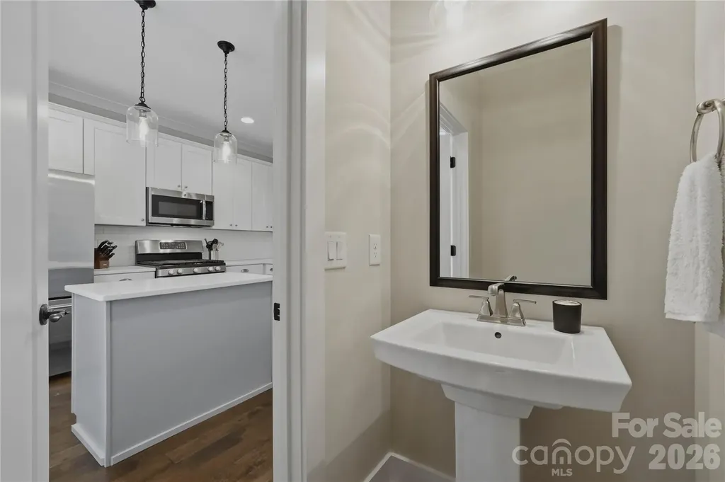 1636 Kenilworth Avenue Charlotte NC 28203