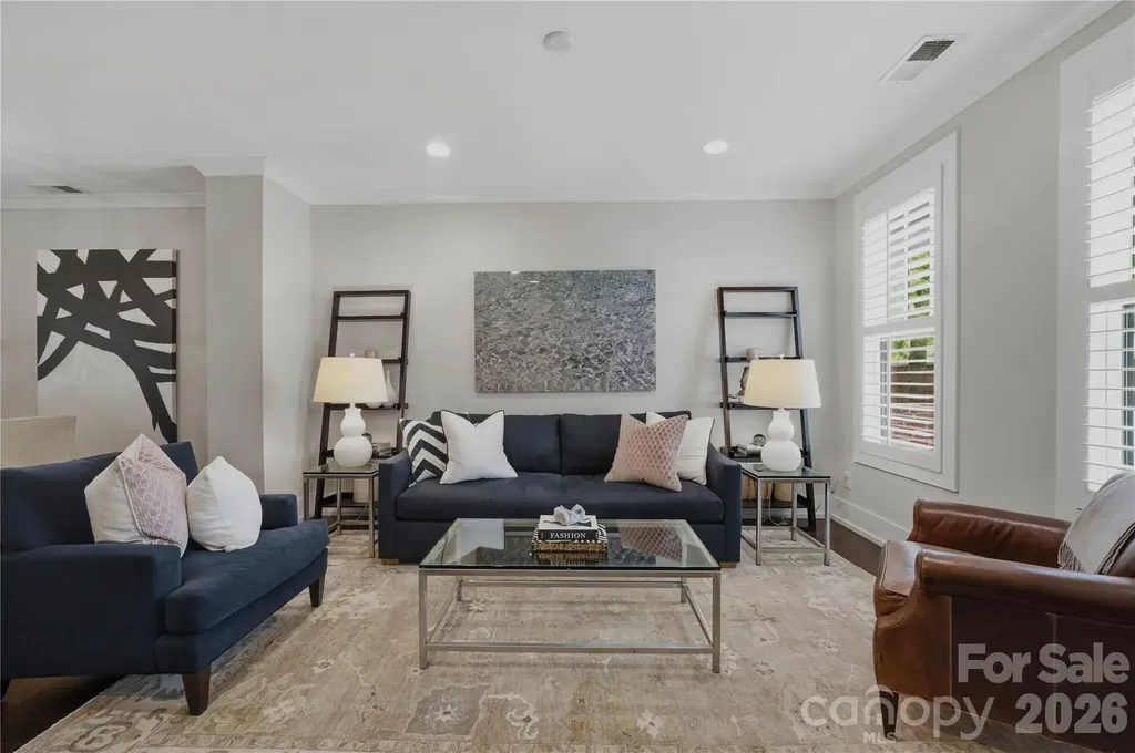 1636 Kenilworth Avenue Charlotte NC 28203