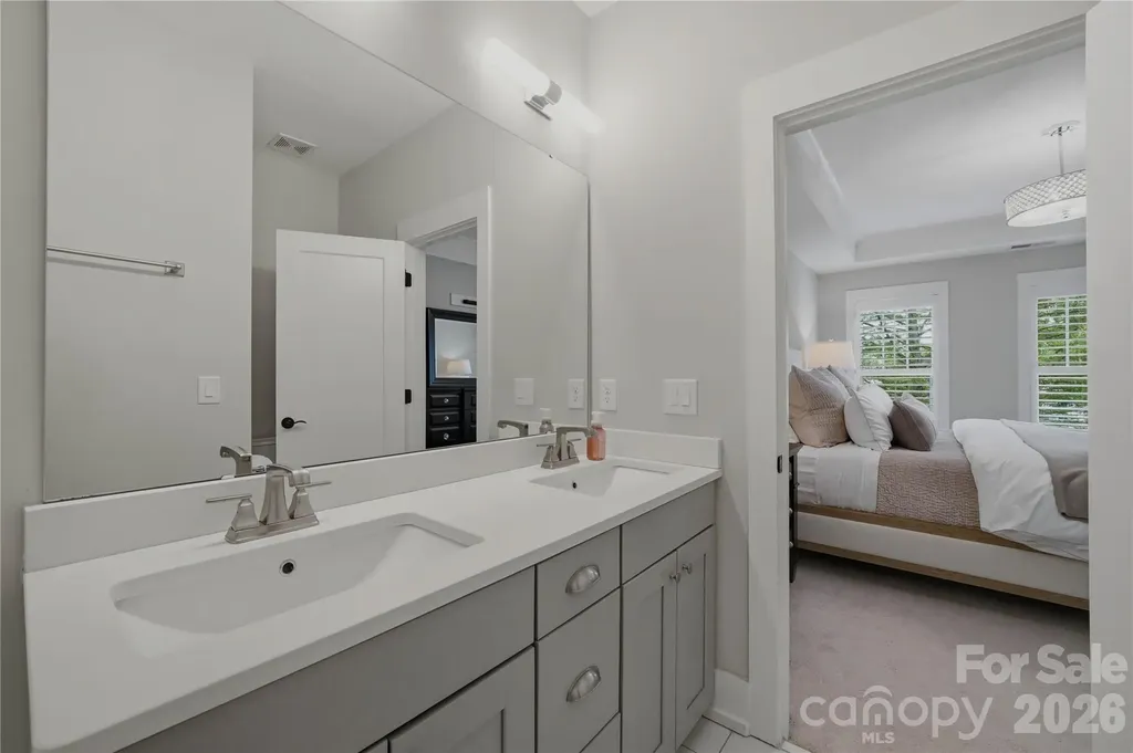 1636 Kenilworth Avenue Charlotte NC 28203