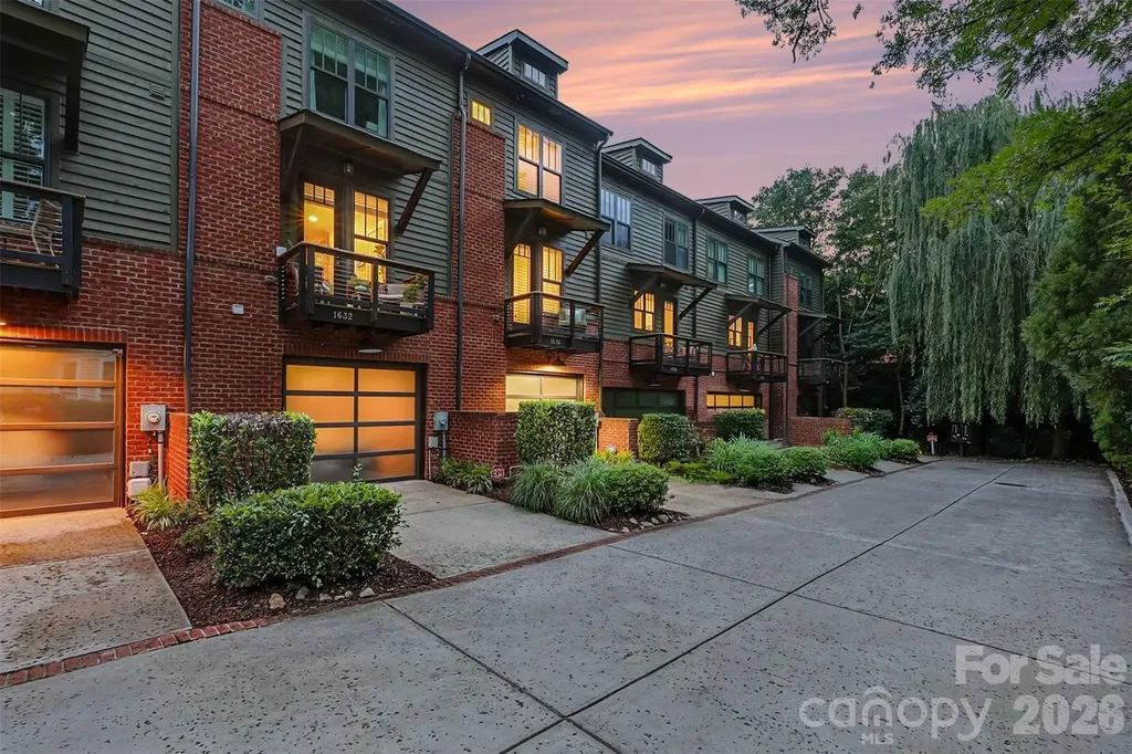 1636 Kenilworth Avenue Charlotte NC 28203