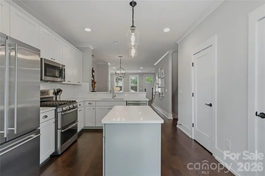 1636 Kenilworth Avenue Charlotte NC 28203