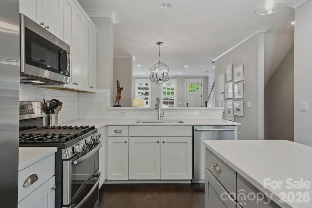 1636 Kenilworth Avenue Charlotte NC 28203