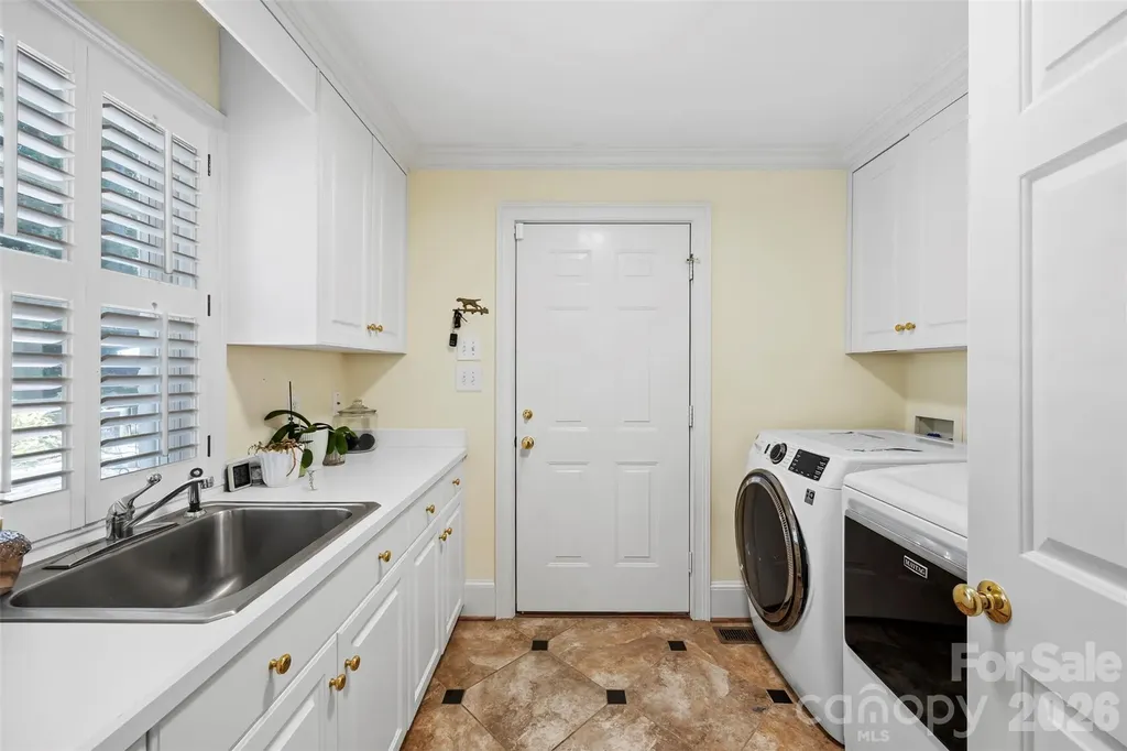 3409 Country Club Drive Gastonia NC 28056