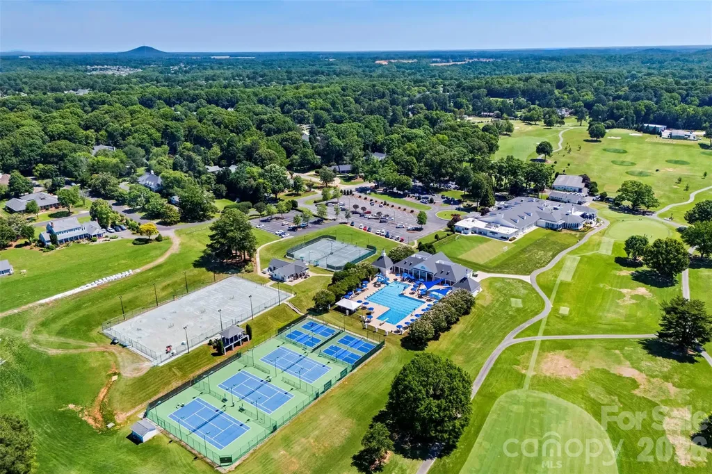 3409 Country Club Drive Gastonia NC 28056