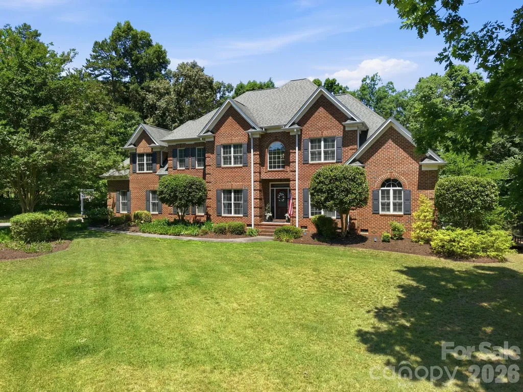 6263 Chamar Circle Kannapolis NC 28081