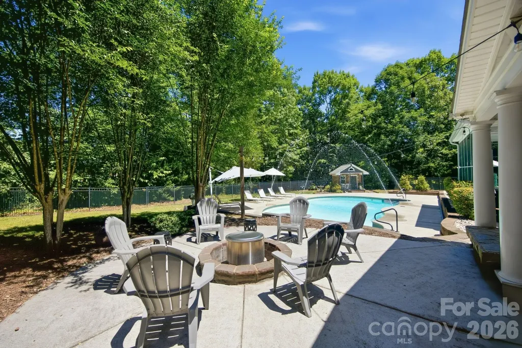 6263 Chamar Circle Kannapolis NC 28081