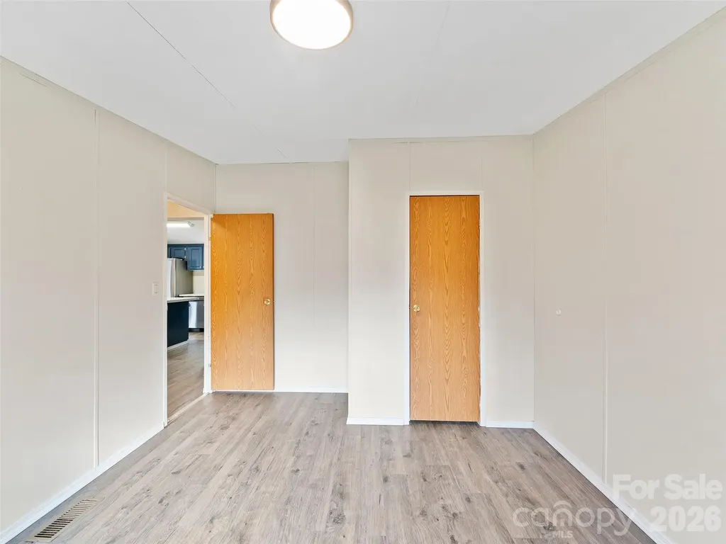 105 Satinwood Drive Burnsville NC 28714