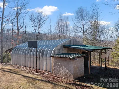 105 Satinwood Drive Burnsville NC 28714