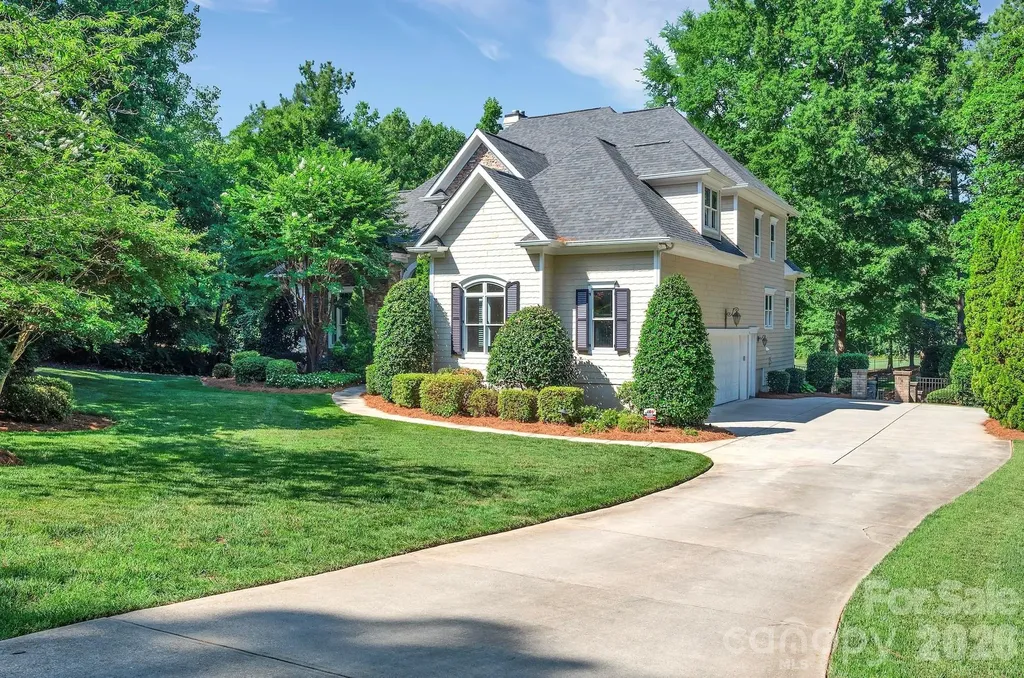 1744 Brawley School Road Mooresville NC 28117