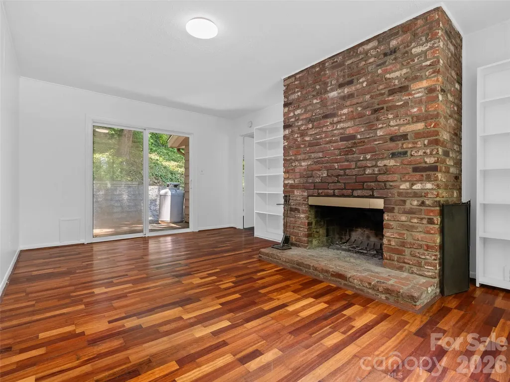 41 Pinehurst Road Asheville NC 28805