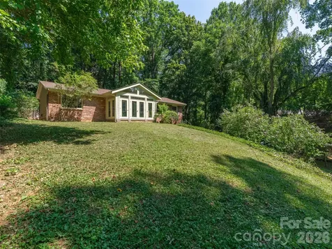 41 Pinehurst Road Asheville NC 28805