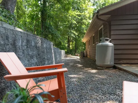 41 Pinehurst Road Asheville NC 28805