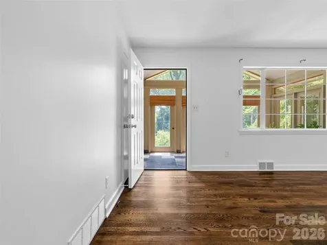 41 Pinehurst Road Asheville NC 28805