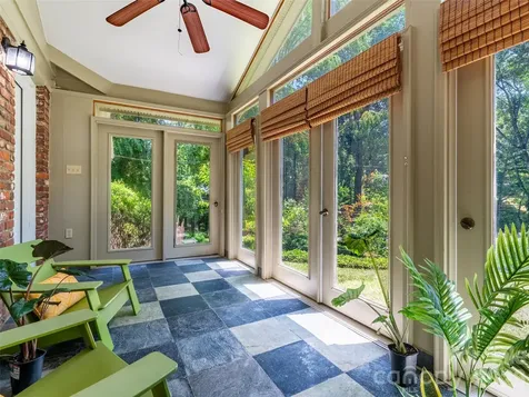 41 Pinehurst Road Asheville NC 28805