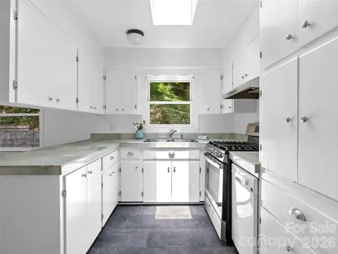 41 Pinehurst Road Asheville NC 28805
